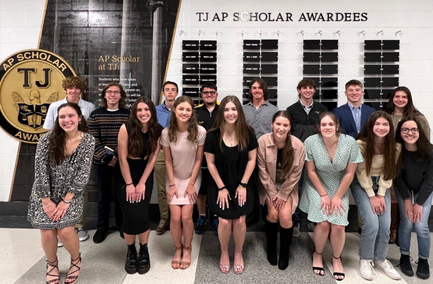 Thomas Jefferson HS celebrates record AP students and scholars