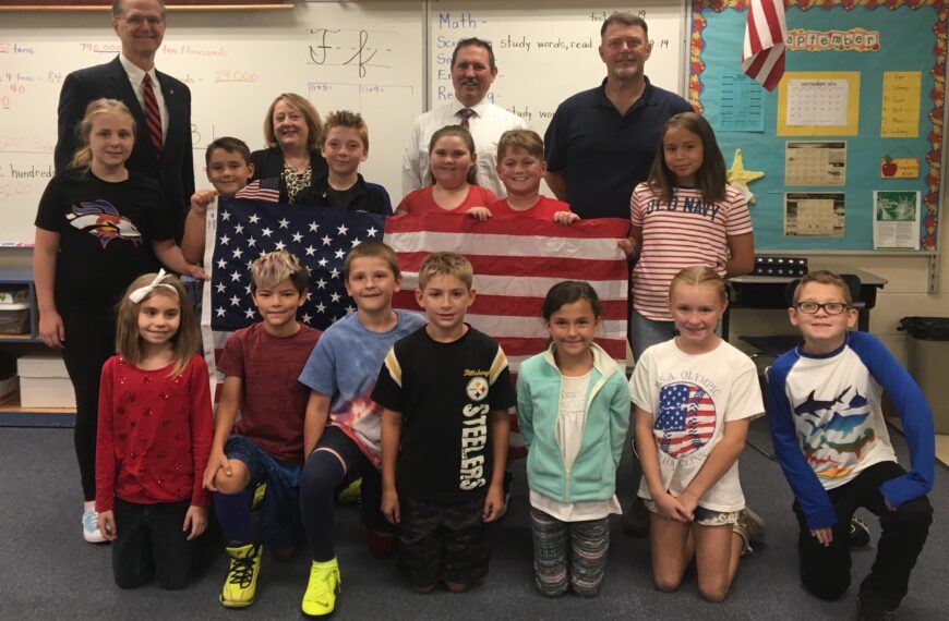 Senator Hutchinson visits West Forest fourth grade