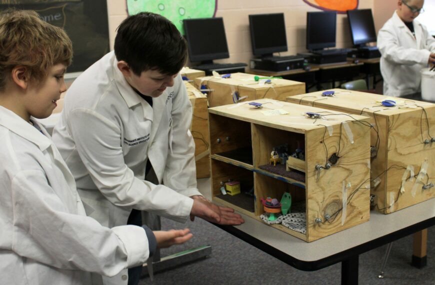 Students make “electrifying” presentations