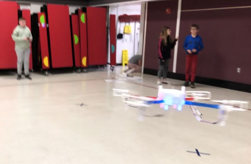 Drones part of curriculum in fifth-grade class