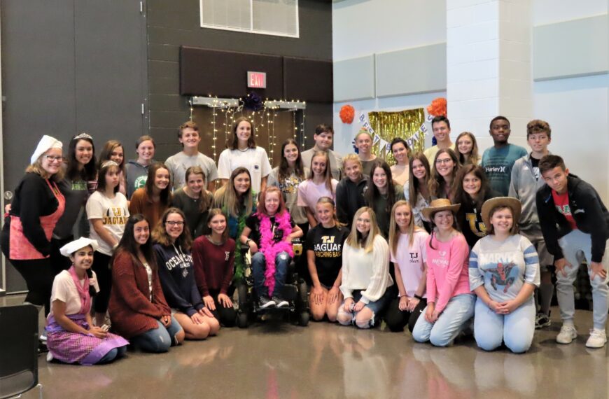 Best Buddies Club debuts at Thomas Jefferson High School