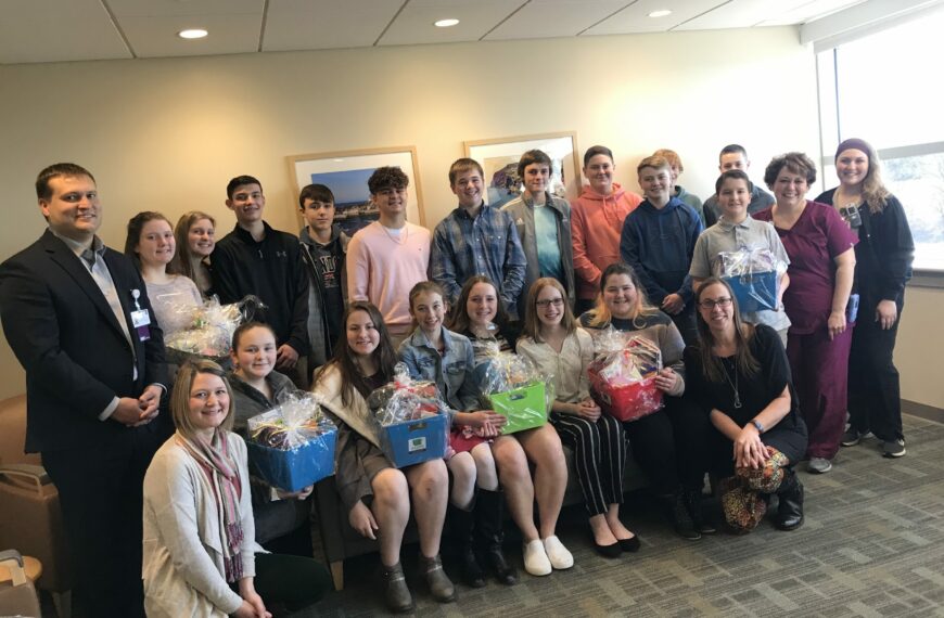 National Junior Honor Society students show cancer patients they care