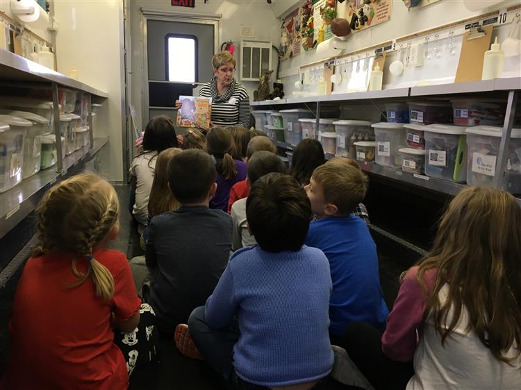 Elementary students learn about agriculture with PA Farm Bureau