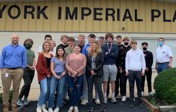 Manufacturing Days: exposure to diversified career paths