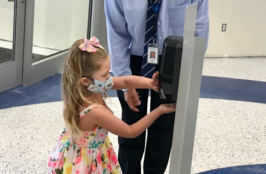 New Neidig Elementary opens doors to students