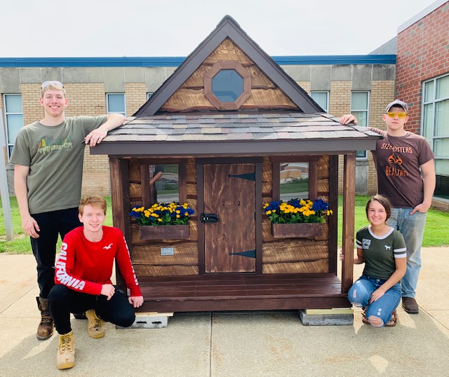 CACTC carpentry seniors hold public auction for custom playhouses