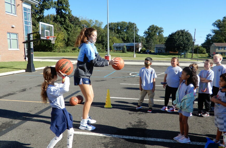 Villanova Women’s Basketball Team teaches leadership
