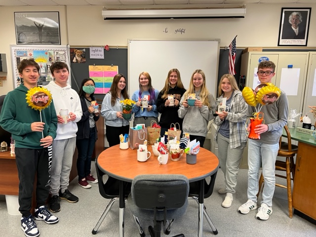 Thanksgiving mugs show appreciation