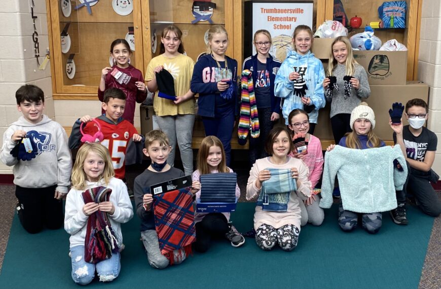 Student-led committee donates winter hats, gloves, scarves