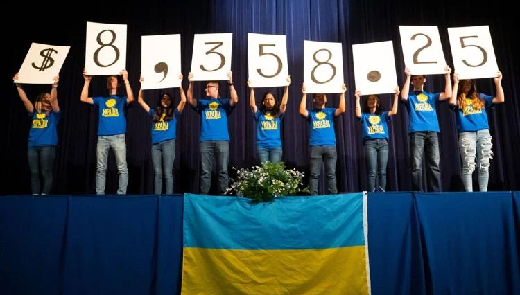 West Scranton high school students raise money for Ukraine
