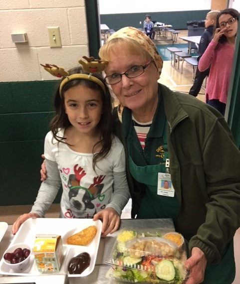 Sharing Tables help eliminate student hunger