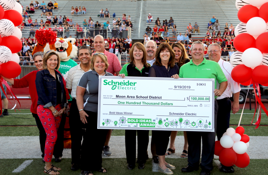 Moon Area wins national grant for aquaponics program